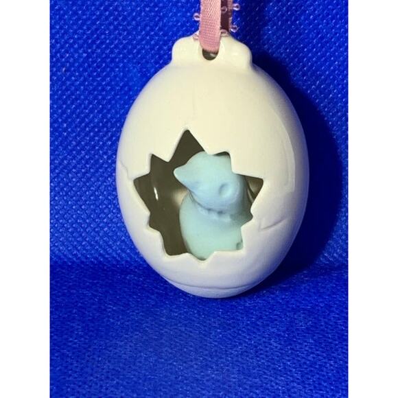 Pair Hanging Porcelain Eggs with Blue Birds Inside - Picture 2 of 6